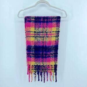 NWT Victorias Secret super soft plush plaid winter cold weather scarf